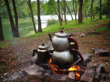 Kamp Ateşinde Çay